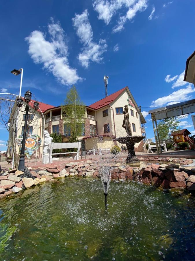 Hotel Pid Yavorom Drogomirchany Exterior foto
